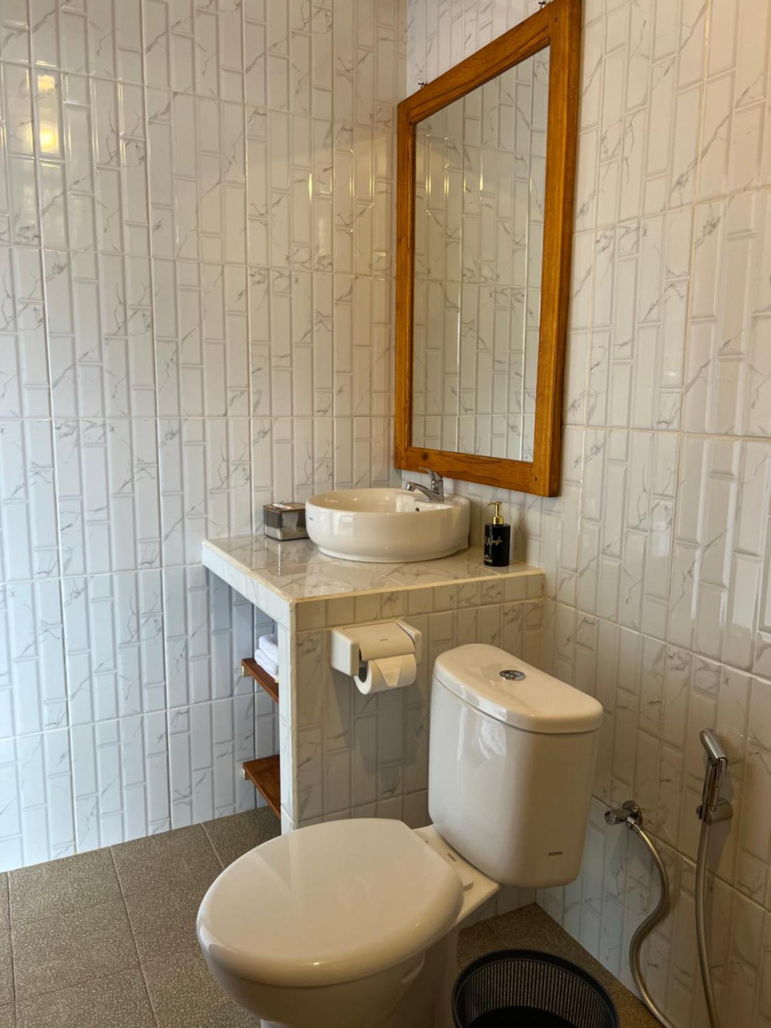 Bisbis House Iseh Village Selat Экстерьер фото