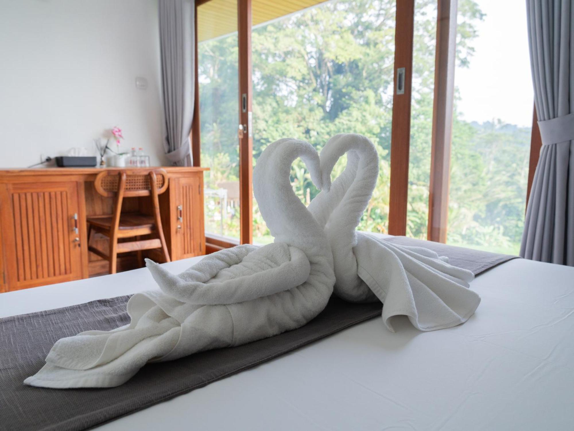 Bisbis House Iseh Village Selat Экстерьер фото