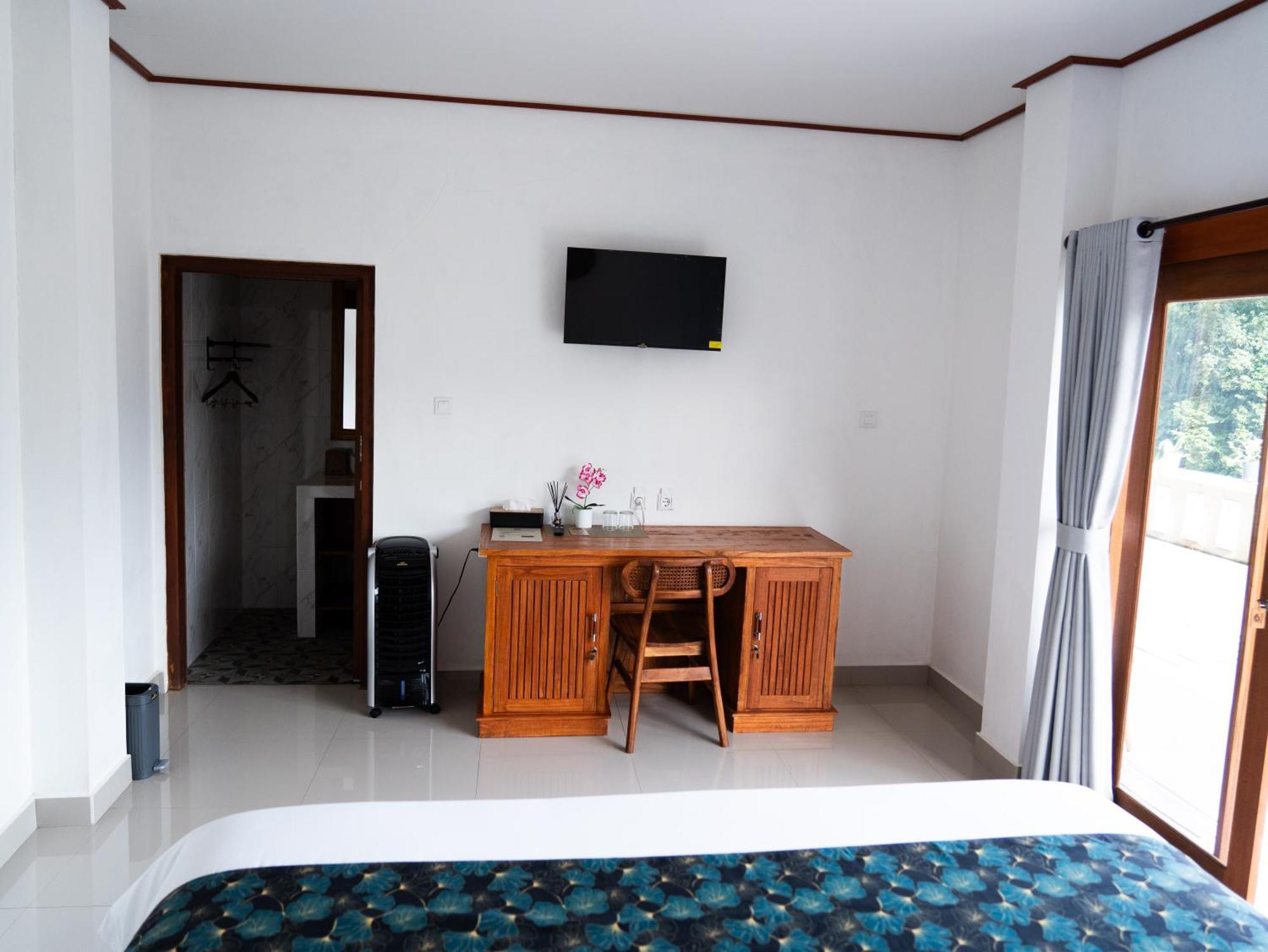 Bisbis House Iseh Village Selat Экстерьер фото